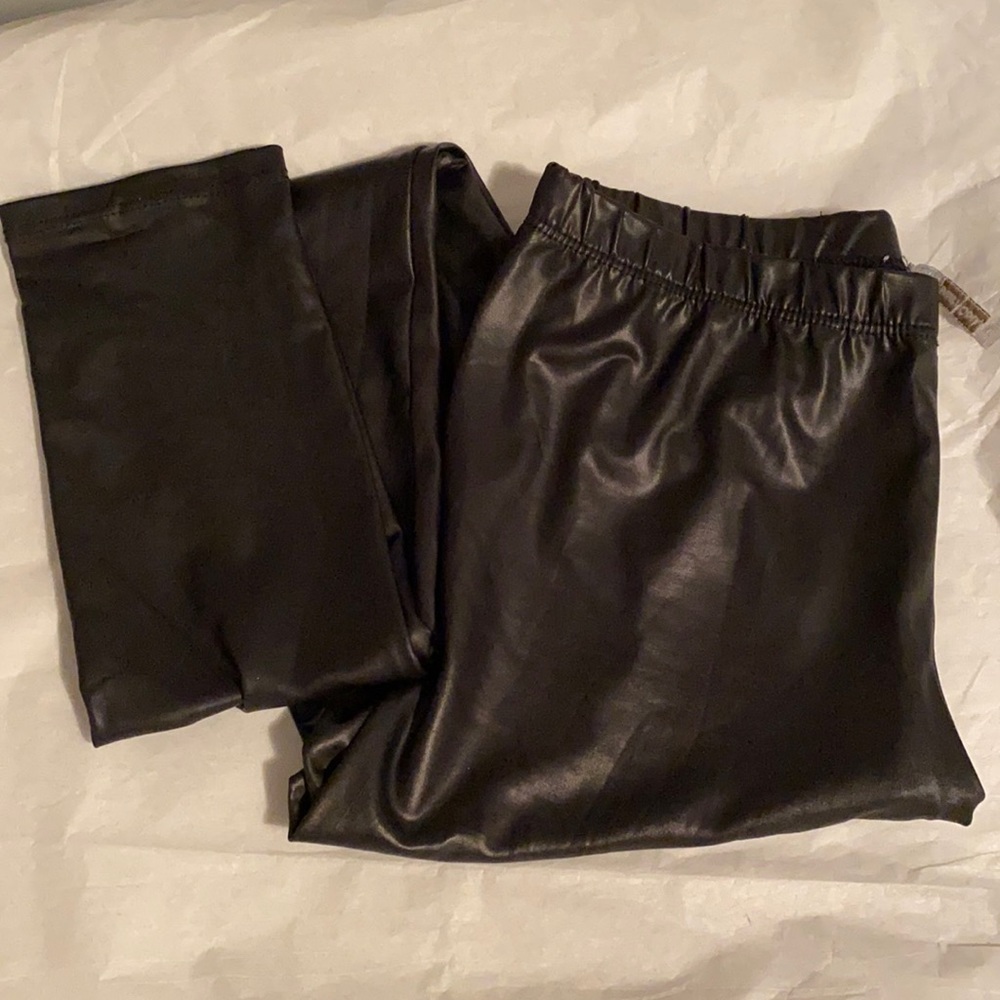 Best Cody black faux leather stretch leggings, S/M
